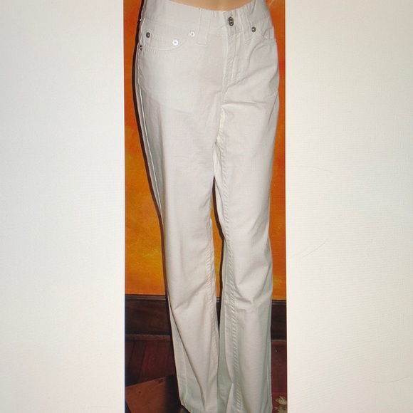 Victoria's Secret $60 Ultra Sexy White Jeans 2 - Picture 2 of 3